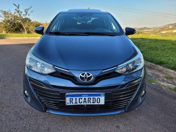 TOYOTA YARIS 1.5 16V FLEX SEDAN XLS MULTIDRIVE TOYOTA YARIS 1.5 16V FLEX SEDAN XLS MULTIDRIVE